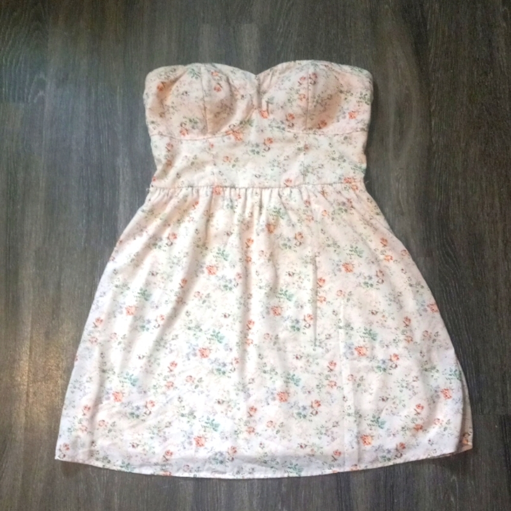 Matrices Strappless Floral Dress